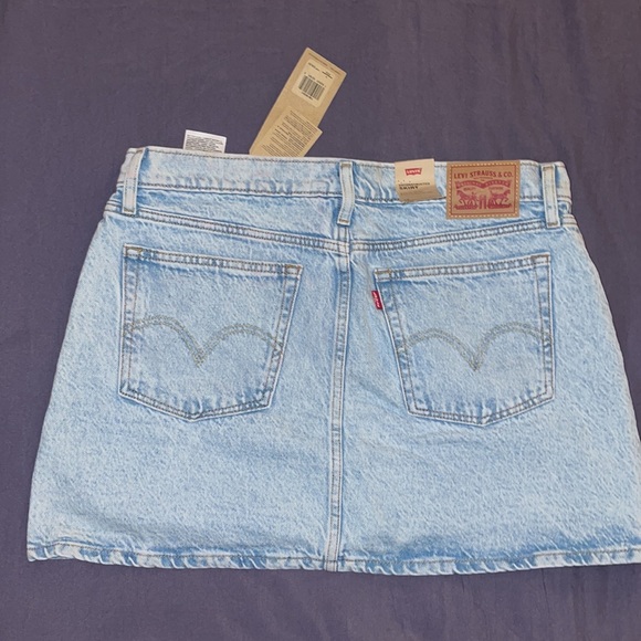 Levi Deconstructed Mini Denim Skirt - Picture 3 of 5